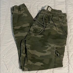 Abercrombie & Fitch Men’s Cotton Camo Joggers